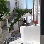 Naxion Esti - διαμονή στην παλιά χώρα της νάξου Vakantiehuis