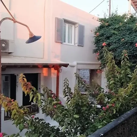 Naxion Esti - διαμονή στην παλιά χώρα της νάξου Prázdninový dům *