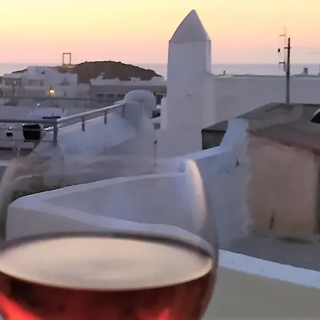 Prázdninový dům Naxion Esti - διαμονή στην παλιά χώρα της νάξου Naxos City