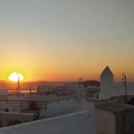Naxion Esti - διαμονή στην παλιά χώρα της νάξου Vakantiehuis *