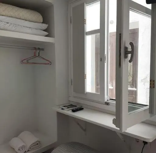 Naxion Esti - διαμονή στην παλιά χώρα της νάξου Prázdninový dům *