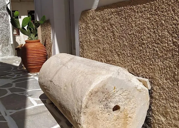 Naxion Esti - διαμονή στην παλιά χώρα της νάξου Prázdninový dům *